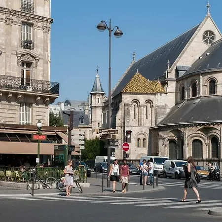 Rue De Bretagne Ii By Onefinestay Apartment